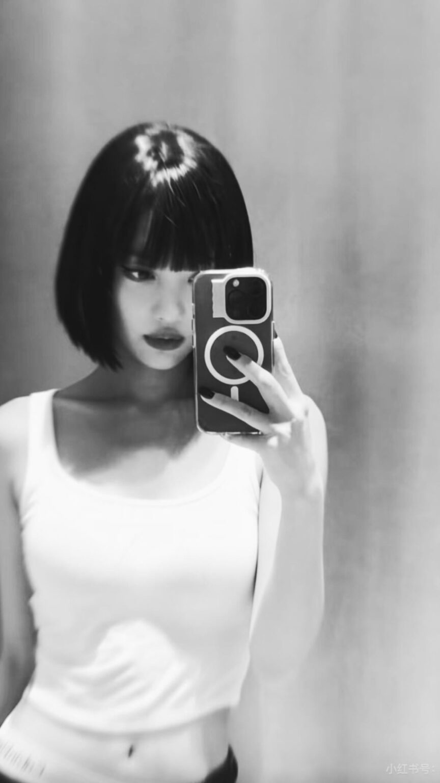 251209 تحديث قصة الانستغرام الساطعة