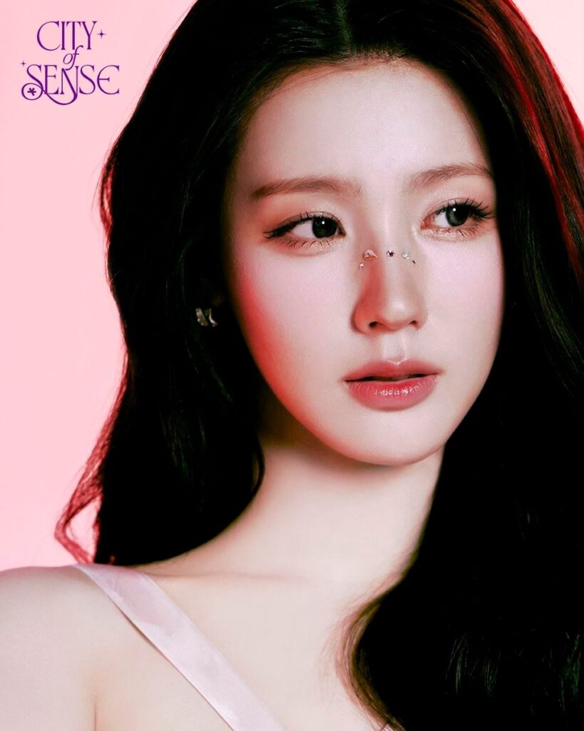 i-dle - المعرض الإعلامي : مدينة الإحساس (ملصق تشويقي)