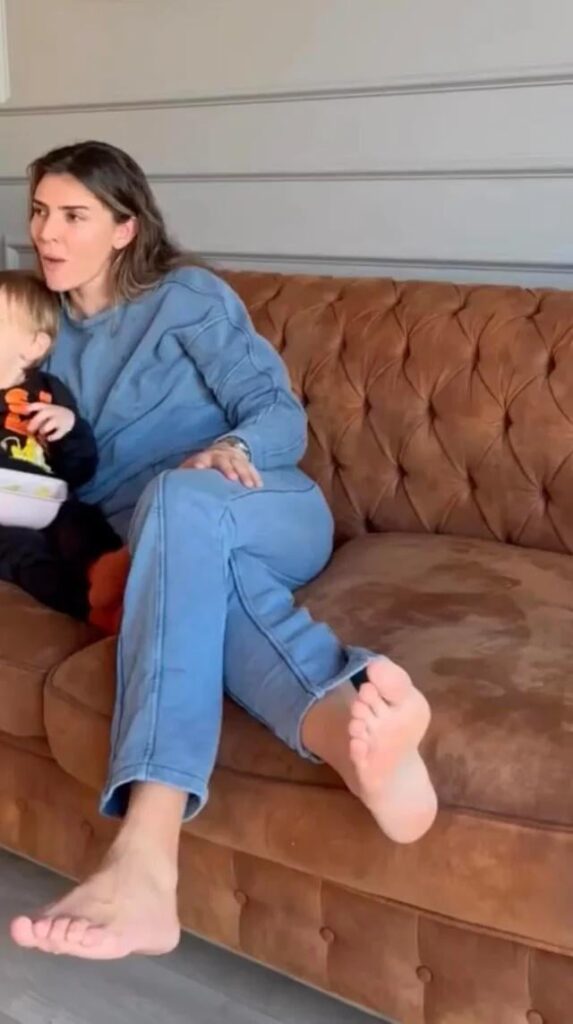 Merve Aydın devasa büyük tapılası tabanları