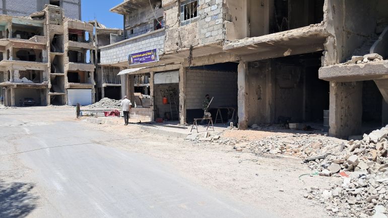 خبراء يؤكدون ضرورة بناء مساكن بسرعة في المناطق التي تعرضت للتدمير