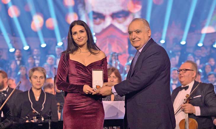 «أسافر وحدي ملكاً» في مئوية منصور الرحباني