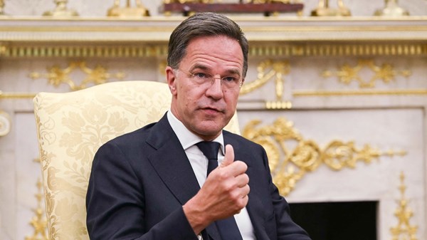 روته يبحث مع ترامب "الوضع ⁠الأمني" في جرينلاند