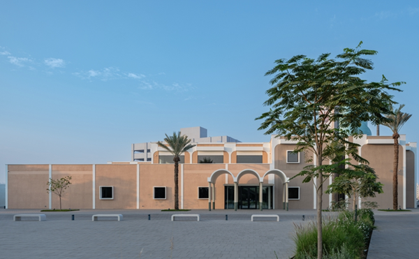 «الشارقة للفنون» تفتتحُ أول رواق عام للتصوير الفوتوغرافي في الإمارات