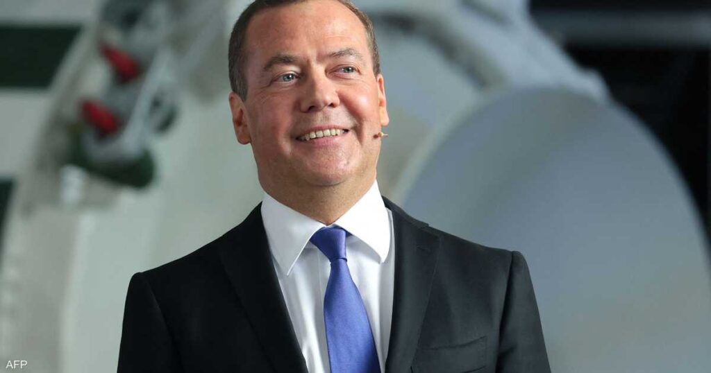 مدفيديف: مشروع القبة الذهبية استفزازي يتعارض جذريا مع ستارت