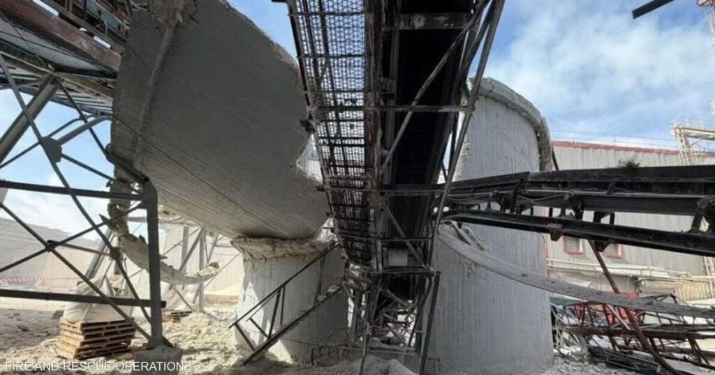 تسرب "مواد خطرة" بعد انهيار جزئي لمصنع في إسرائيل