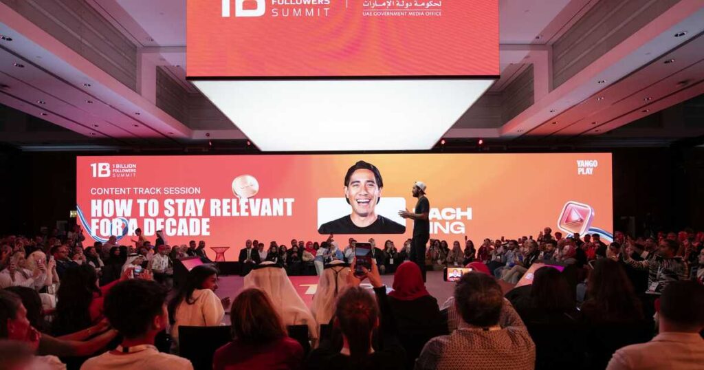 برعاية محمد بن راشد.. "قمة المليار متابع" تنطلق من دبي