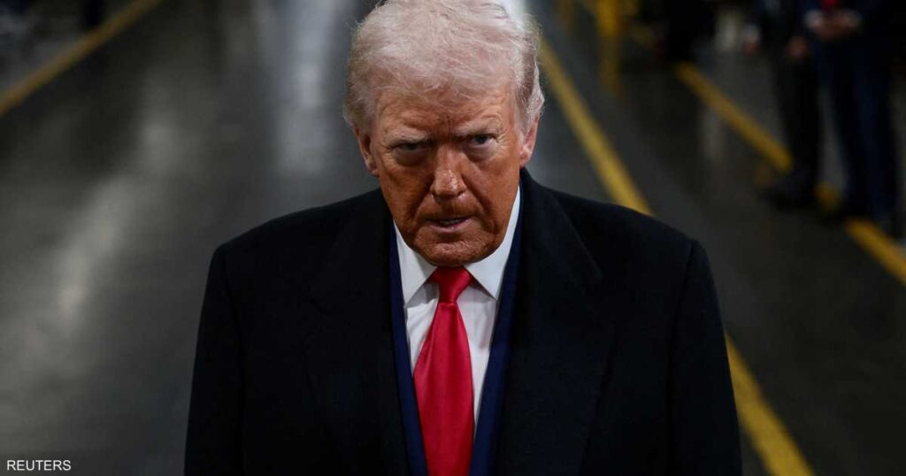 إيران على حافة الضربة.. لماذا ضغط ترامب على الفرامل؟