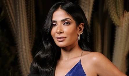 أزمة-فنية-وخسائر-في-أعمالها.-ماذا-يجري-مع-منى-زكي؟