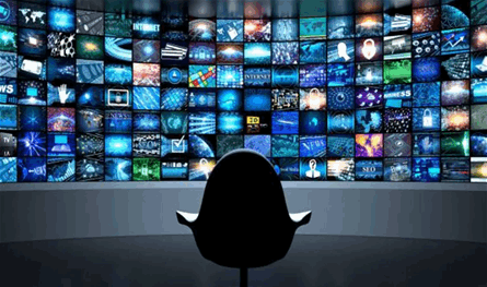 فنان-يفضح-مذيعة-عربية:-"طلّعتني-ببلاش-وكانت-بتاخد-فلوس-من-ورايا"