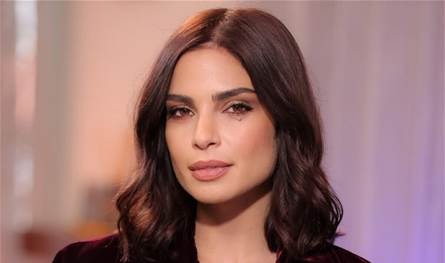 لياقة-رغم-الحمل.-ريتا-حايك-تشارك-تمارينها-الرياضية-مع-الجمهور