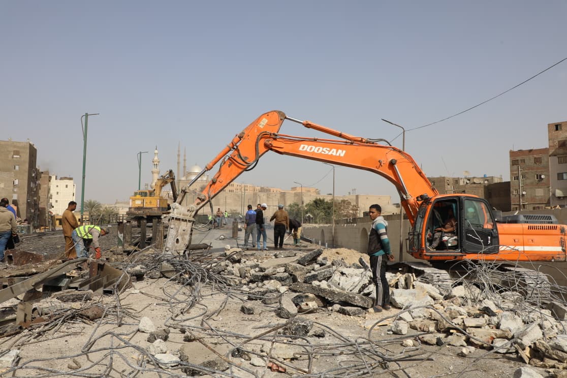  أعمال إزالة كوبري السيدة عائشة (3)