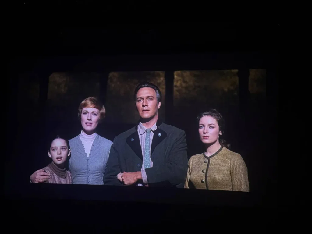 قراءة جديدة لفيلم يتجاوز نوستالجيا الغناء قراءة جديدة لفيلم يتجاوز نوستالجيا الغناء
