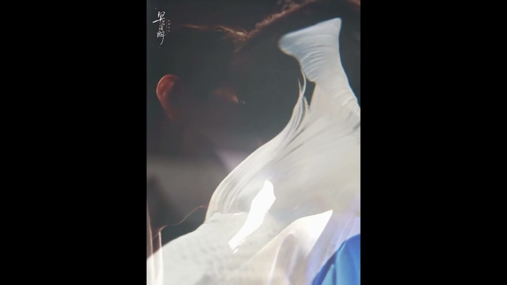 💞 في اللحظات الهادئة بين الفجر والغروب، نكتب إجاباتنا. #早春晴朗 | YOUKU