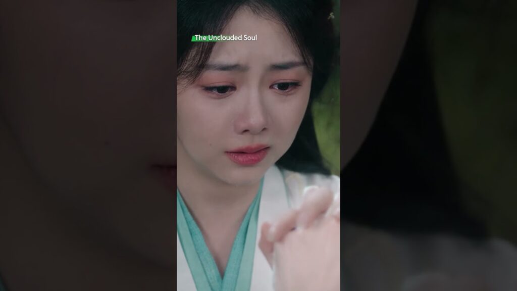 حتى اللقاء القصير…الأيادي متشابكة🥹 بلا قيود #theuncloudedsoul #tansongyun #houminghao #iqiyi #cdrama