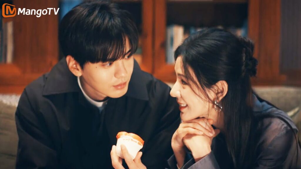 【ترجمة عربية】 عيونٌ تفيضُ حنانًا | Deep Affection Eyes clip 04| MangoTV Arabic