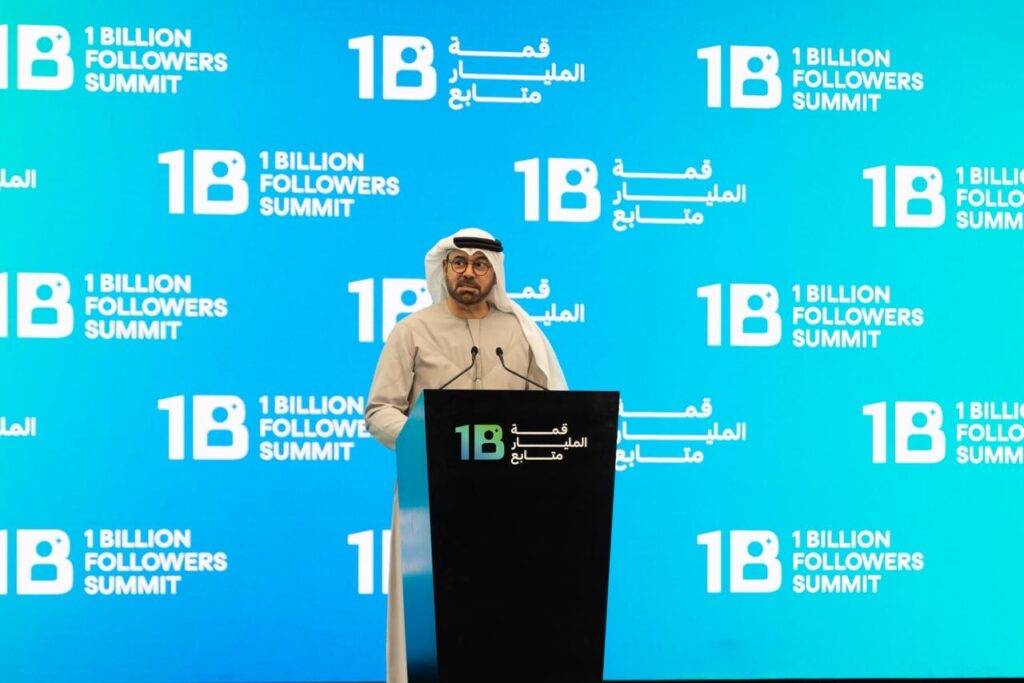 الإنسان صانع المستقبل وليست التقنية ولا المنصات او الخوارزميات