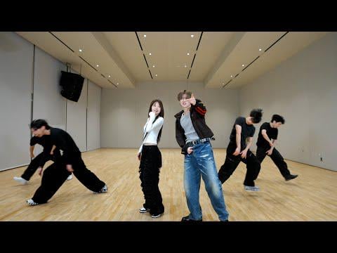 TXT (TOMORROW X TOGETHER) YEONJUN – Talk to You (أداء التتابع) مع HONG EUNCHAE من LE SSERAFIM TXT (TOMORROW X TOGETHER) YEONJUN - Talk to You (أداء التتابع) مع HONG EUNCHAE من LE SSERAFIM