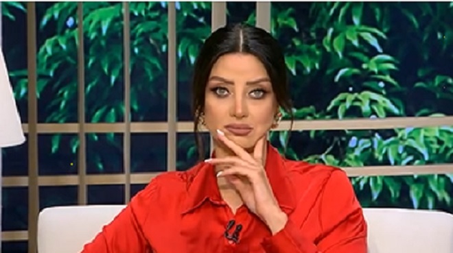 ماذا نصحت رضوى الشربيني الزوجات أن يفعلن بعد خسارة منتخب مصر ؟!