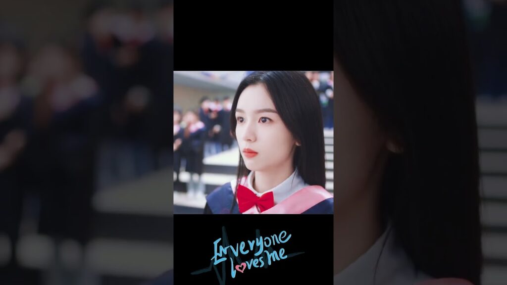 رفضها أمام الجميع 😭💔 #LinYi #ZhouYe #الجميع_يحبني #EveryoneLovesMe​ #youku #cdrama #shorts #shorts