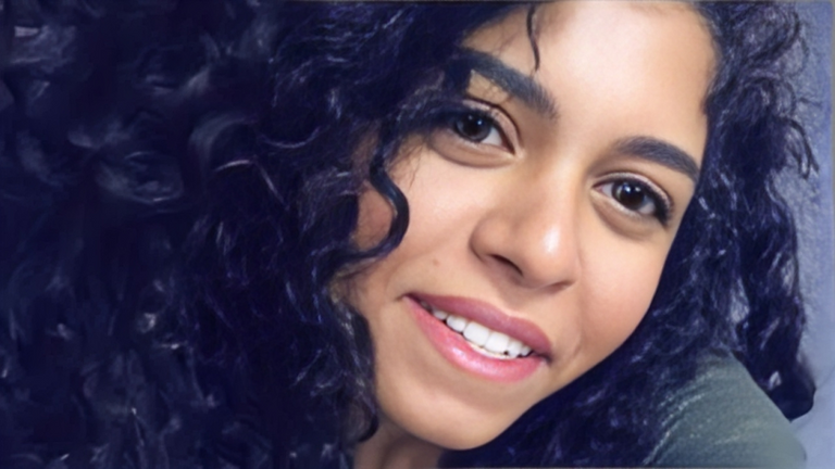 وفاة الستايلست المصرية ريهام عاصم