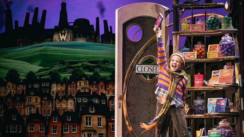 «تشارلي ومصنع الشوكولاتة» في أبوظبي «تشارلي ومصنع الشوكولاتة» في أبوظبي