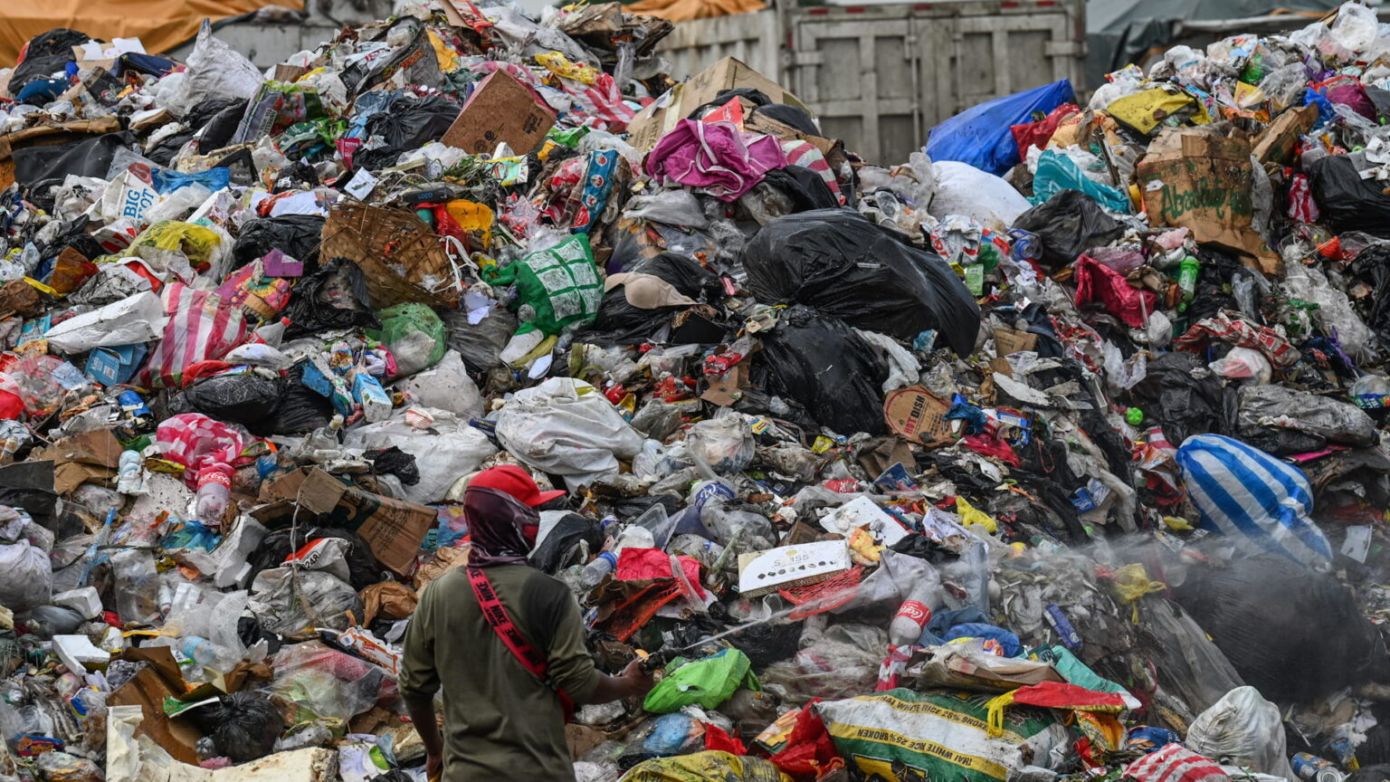 في كارثة بيئية.. أضرار البلاستيك الصحية ستتضاعف بحلول 2040