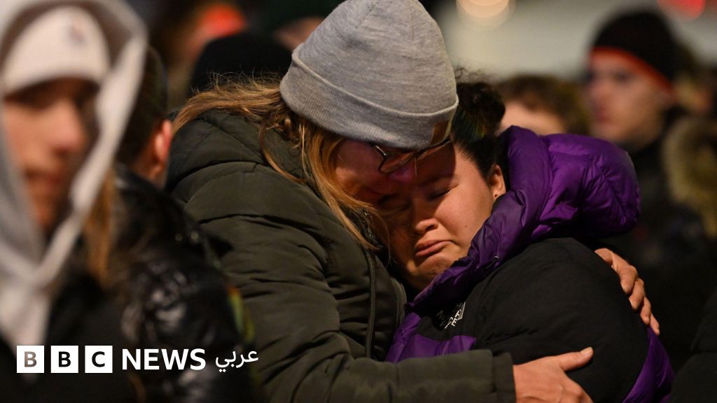 سويسرا: عشرات القتلى في حريق حانة خلال احتفالات رأس السنة، والتعرف على الضحايا “قد يستغرق أسابيع” سويسرا: عشرات القتلى في حريق حانة خلال احتفالات رأس السنة، والتعرف على الضحايا "قد يستغرق أسابيع"