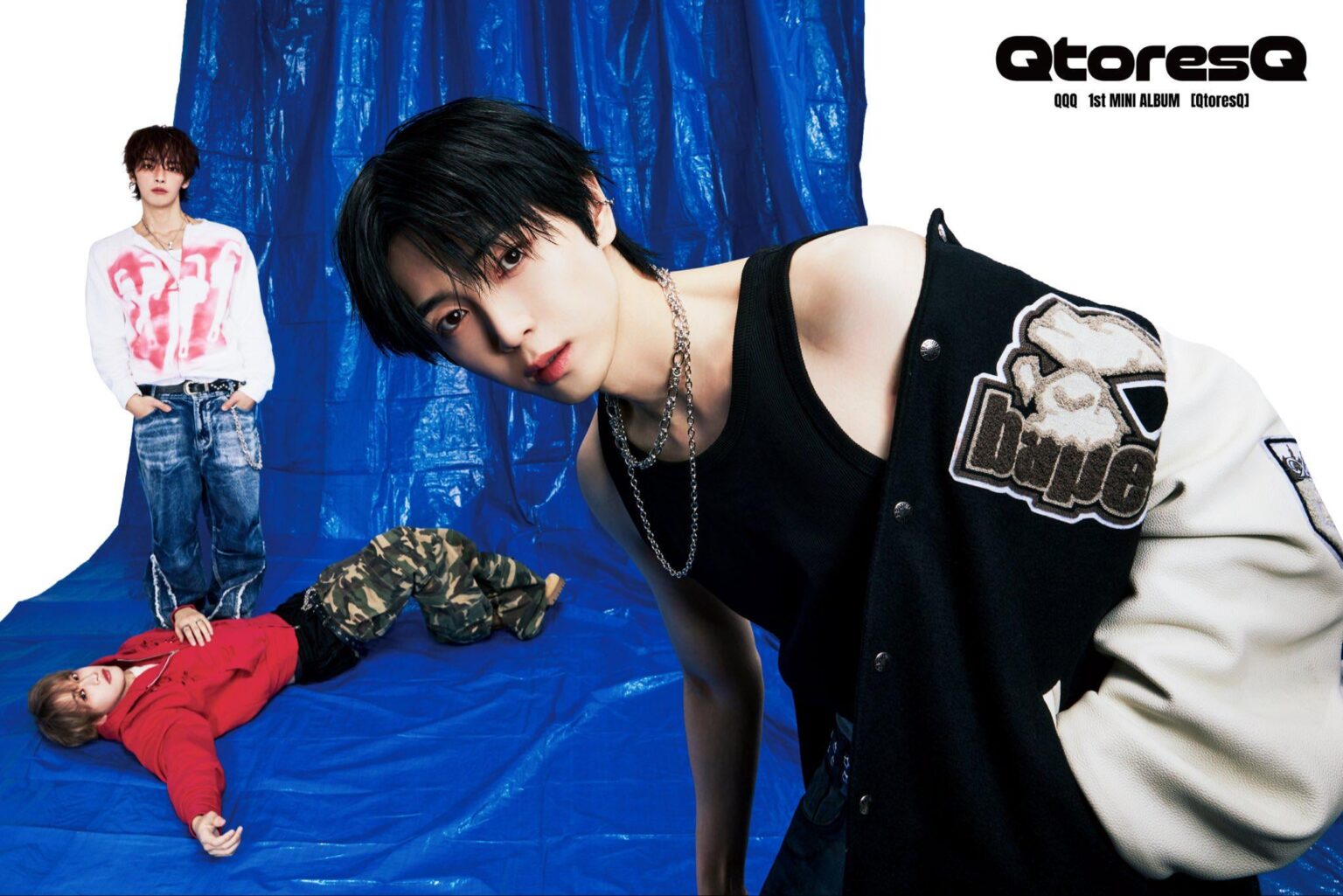 QQQ - الألبوم المصغر الأول: QtoresQ (صورة المفهوم - المجموعة)