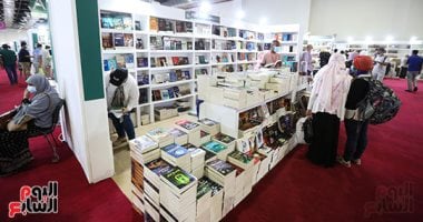 معرض القاهرة الدولى للكتاب يتخطى 4.5 مليون زائر خلال 9 أيام منذ افتتاحه