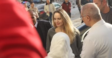 أنجلينا جولى تزور مستشفى العريش وتلتقى المصابين من غزة أنجلينا جولى تزور مستشفى العريش وتلتقى المصابين من غزة