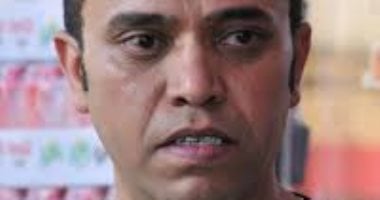 وفاة والدة الفنان وائل على وصلاة الجنازة اليوم