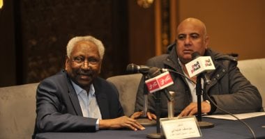 تفاصيل محور “نحو تأسيس علمي لمشروع النقد المسرحي العربي” بـ المسرح العربي تفاصيل محور "نحو تأسيس علمي لمشروع النقد المسرحي العربي" بـ المسرح العربي