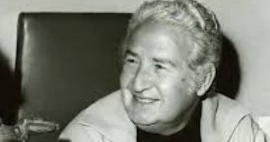 ذكرى رحيل إحسان عبد القدوس.. أعمال تحوّلت لعلامات بارزة فى السينما والتلفزيون