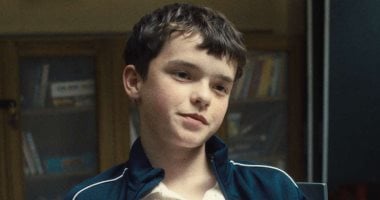 الطفل أوين كوبر يحصد جائزة أفضل ممثل مساعد عن مسلسل Adolescence