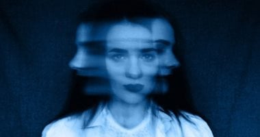 5 أبراج تعانى نفسيًا أكتر من غيرها.. برج الجوزاء اعتمادى والثور موسوس