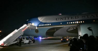 رعب فى السماء.. طائرة ترامب تعاود أدراجها لقاعدة أندروز بعد إقلاعها لسويسرا