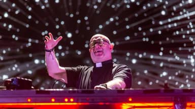 حين يخاف الإيمان من "الكاهن الـ DJ"… من يملك حق المنع؟