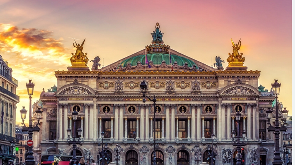 تعيين مدير موسيقي جديد لأوبرا باريس