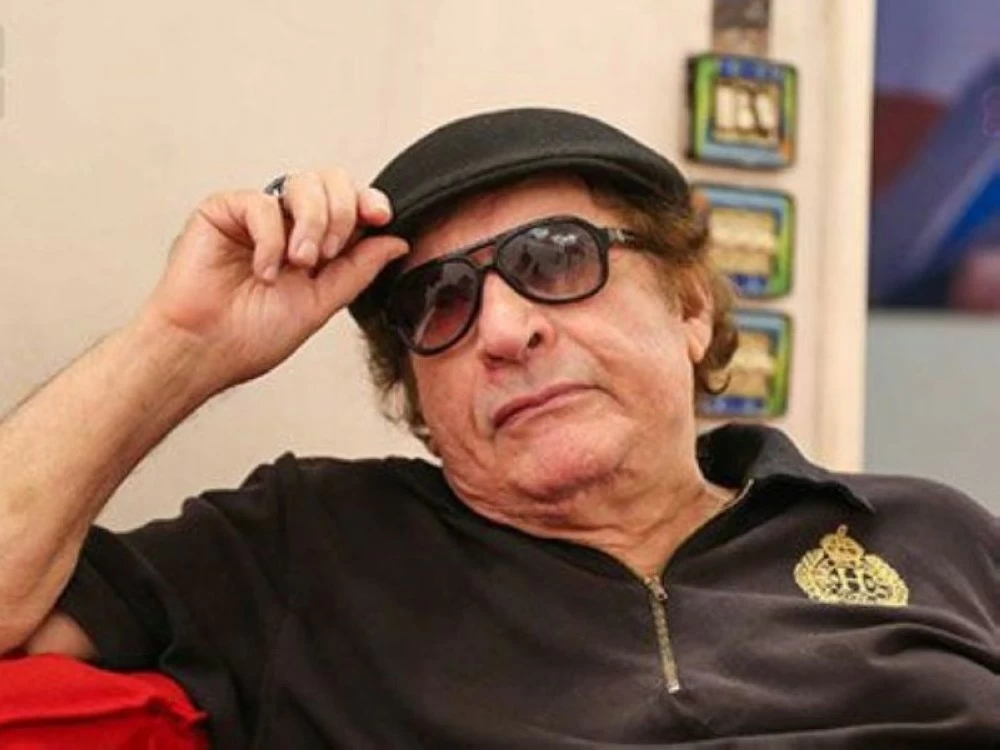 نقل الفنان محيي إسماعيل من المستشفى إلى «دار الرعاية» - أخبار السعودية