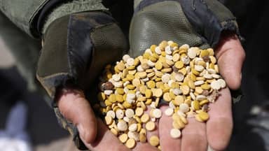 بالتعاون مع السعوديّة... عمليّة أمنيّة لضبط معمل كبتاغون!