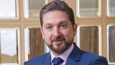 انهيار مبنى في القبة… ومناشدة من كرامي إلى الرئيس عون انهيار مبنى في القبة... ومناشدة من كرامي إلى الرئيس عون