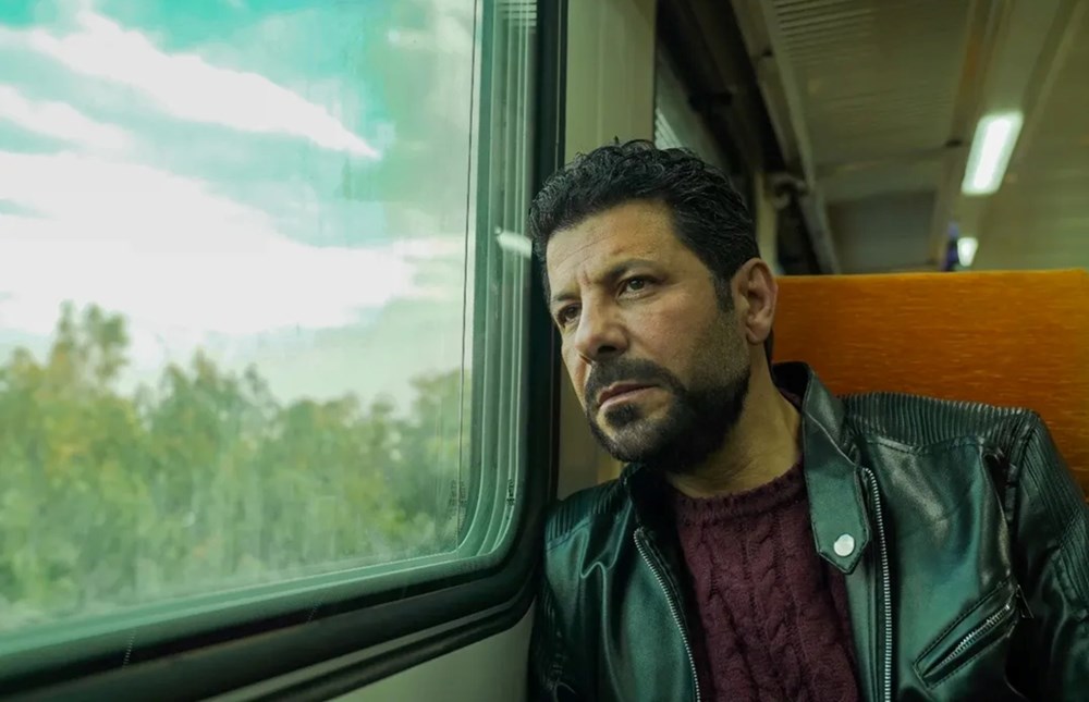 إياد نصار ومنة شلبي يلتقيان في «تحت الحصار».. خلال رمضان 2026