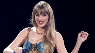 تايلور سويفت تصنع التاريخ مجدداً كأصغر مؤلفة موسيقية تايلور سويفت تصنع التاريخ مجدداً كأصغر مؤلفة موسيقية