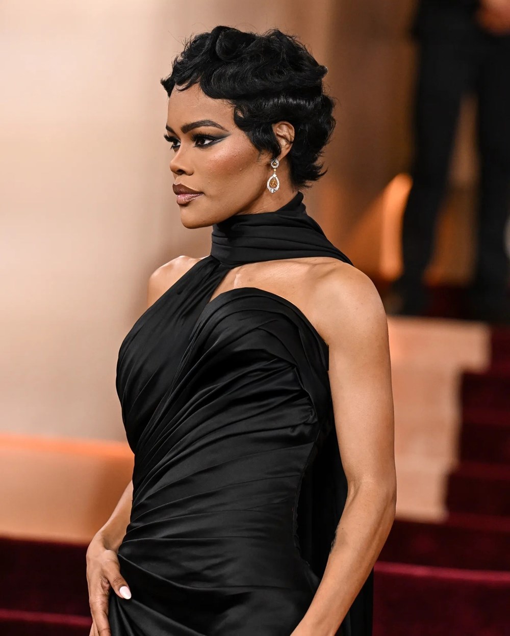 2026.. عام الإطلالات «الفينتاج» بأسلوب النجمات العالميات