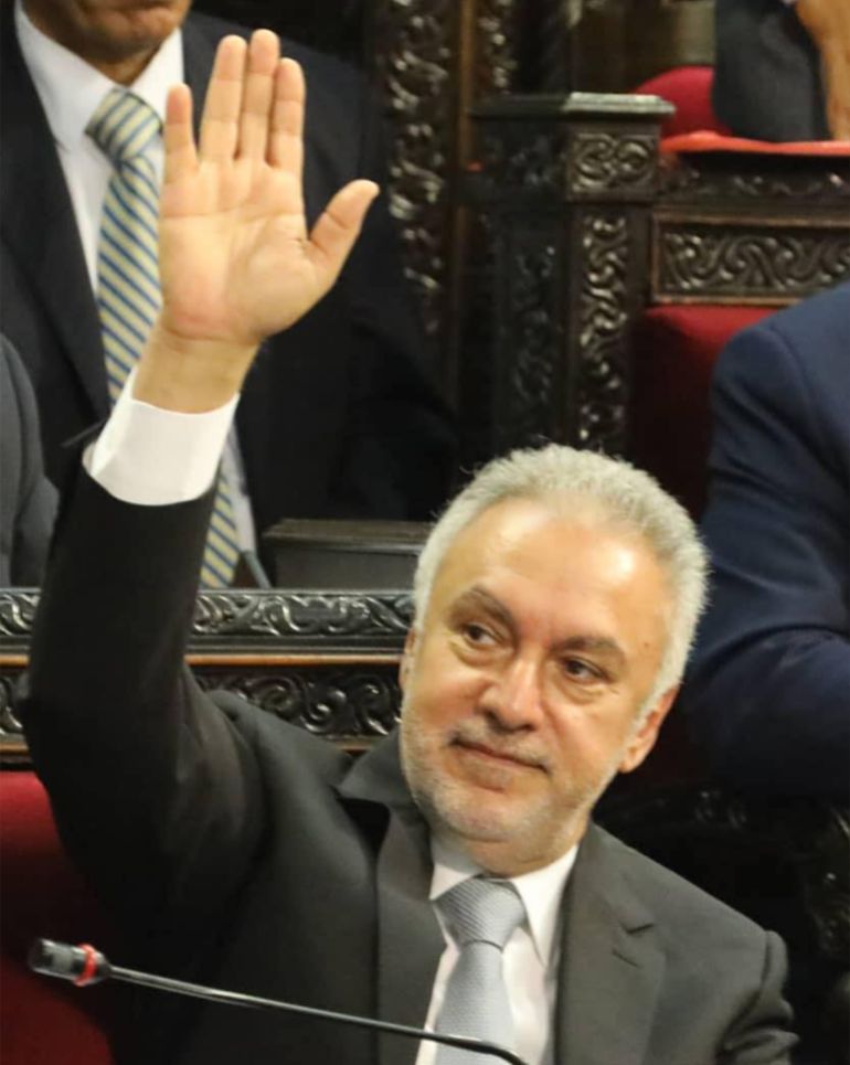 (محمد حمشو) رجل الأعمال السوري من حسابه على فيسبوك