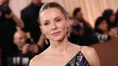 كريستين بيل تقدم حفل جوائز Actor Awards... جوائز SAG سابقاً