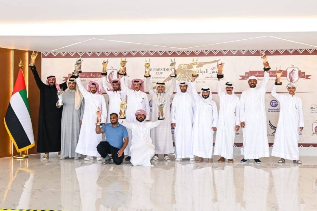 نجاح كبير لمنافسات دول مجلس التعاون بكأس رئيس الدولة للصيد بالصقور Al Bayan