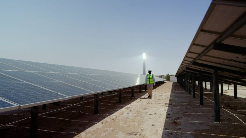 مشاريع «كهرباء دبي» ترسّخ ريادة الإمارات في التحول نحو الطاقة النظيفة والمتجددة Al Bayan