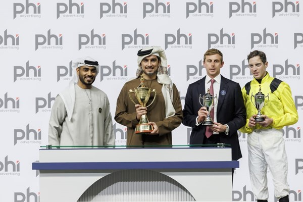 «ثلاثية» لخيول أحمد بن راشد في الحفل السادس لكرنفال دبي «ثلاثية» لخيول أحمد بن راشد في الحفل السادس لكرنفال دبي