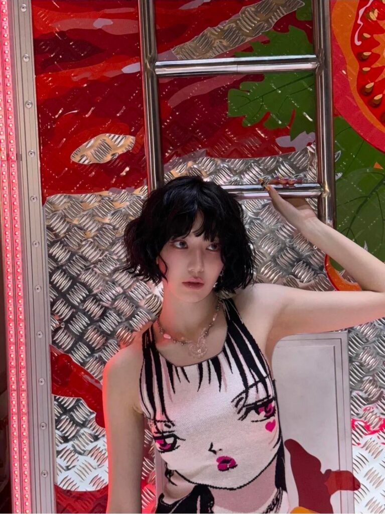 مهووسة بها في الآونة الأخيرة